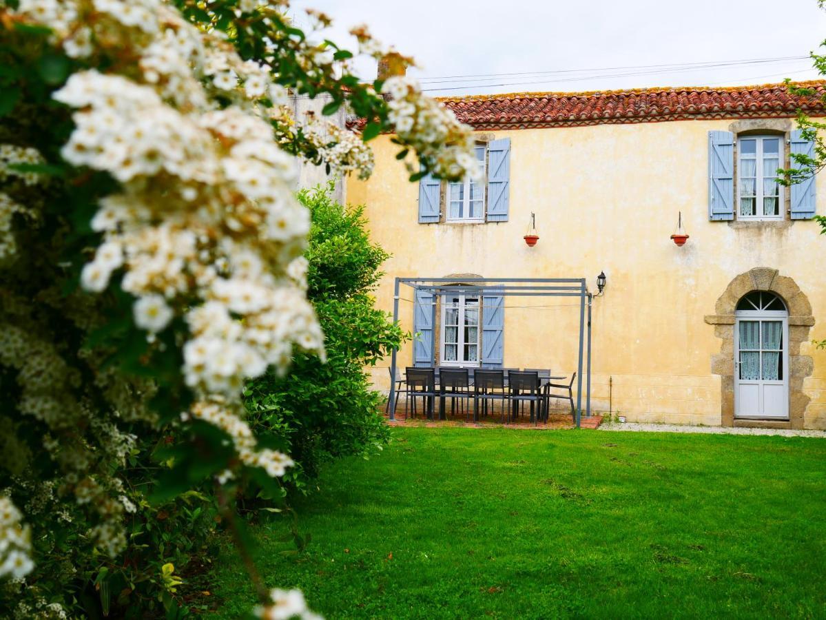 La Frapperie Villa Beaurepaire  Exterior photo